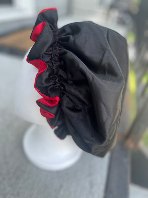 Black & Red Reversible Bonnet